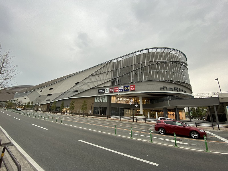 福岡建築散歩 その1 百道浜エリア とりあえず 歩くか 晴れた日は星空の下で寝るのもいい