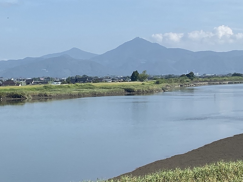 九州自然歩道 40日目 金峰山を登りながらこう考えた。とかく人の世は住みにくい。 熊本県宇土市本町~熊本市西区岩戸観音 2020年8月9日 ...