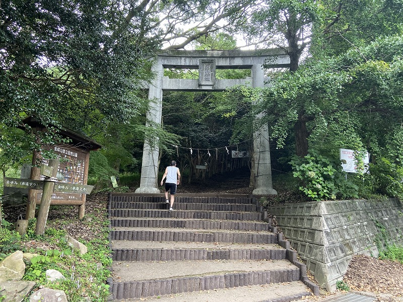 2020年8月9日 九州自然歩道 40日目 熊本県宇土市本町~熊本市西区岩戸観音 - とりあえず、歩くか。晴れた日は星空の下で寝るのもいい。