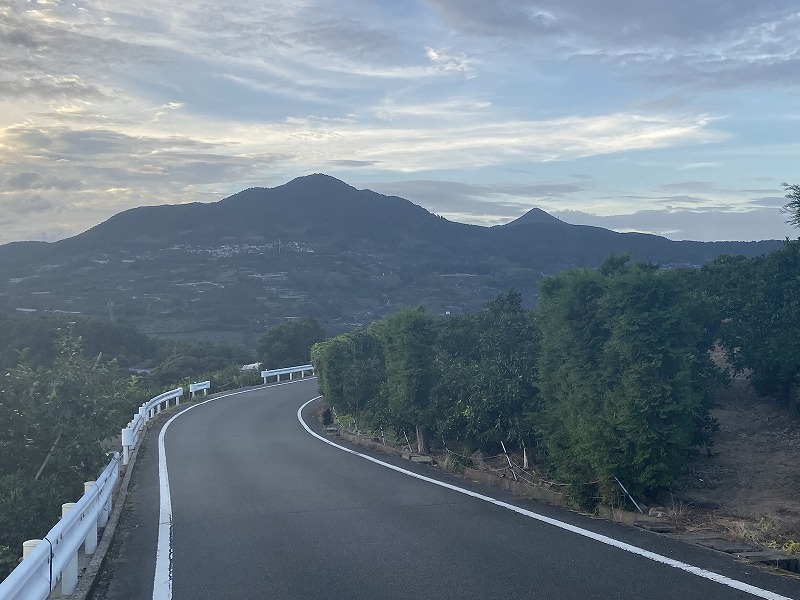 九州自然歩道 40日目 金峰山を登りながらこう考えた。とかく人の世は住みにくい。 熊本県宇土市本町~熊本市西区岩戸観音 2020年8月9日 ...