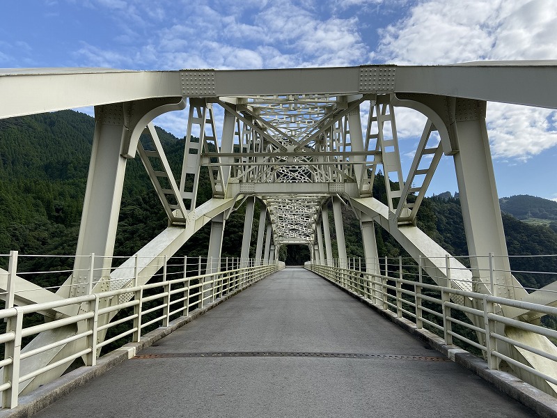 九州自然歩道 52日目 平家由来の内大臣峡から町に下る 熊本県上益城郡山都町内大臣峡~下益城郡美里町砥用 2020年9月22日 - 九州自然 ...