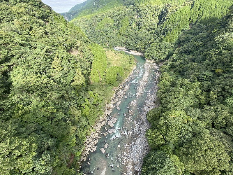 九州自然歩道 52日目 平家由来の内大臣峡から町に下る 熊本県上益城郡山都町内大臣峡～下益城郡美里町砥用 2020年9月22日 - 九州自然 ...