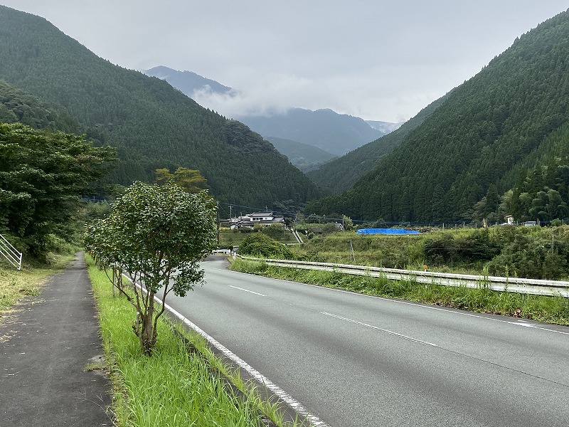 九州自然歩道 53日目 九州最後の秘境を歩く 熊本県下益城郡美里町砥用~八代市五家荘 2020年9月26日 - 九州自然歩道を週末に歩き倒す