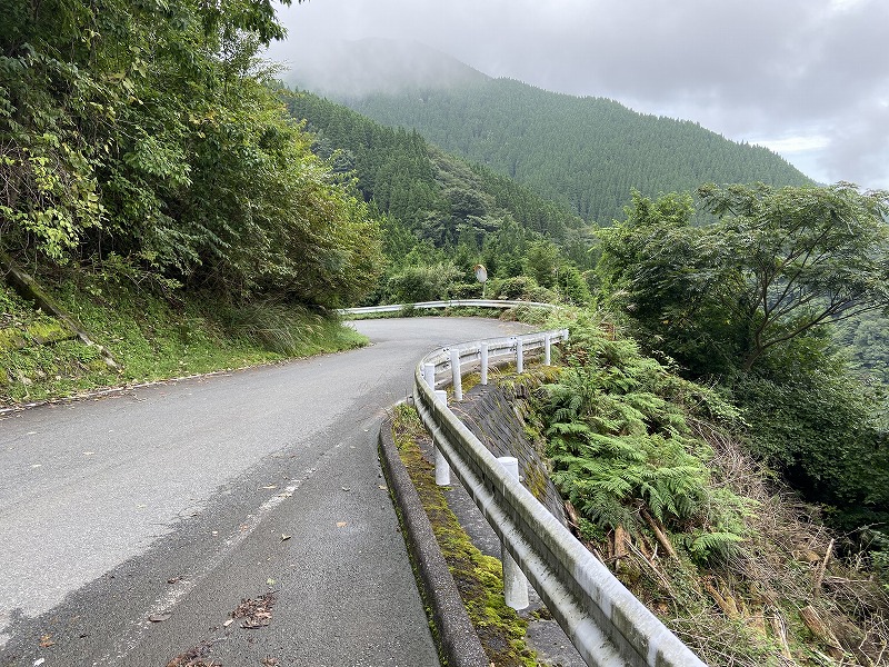 九州自然歩道 53日目 九州最後の秘境を歩く 熊本県下益城郡美里町砥用~八代市五家荘 2020年9月26日 - 九州自然歩道を週末に歩き倒す