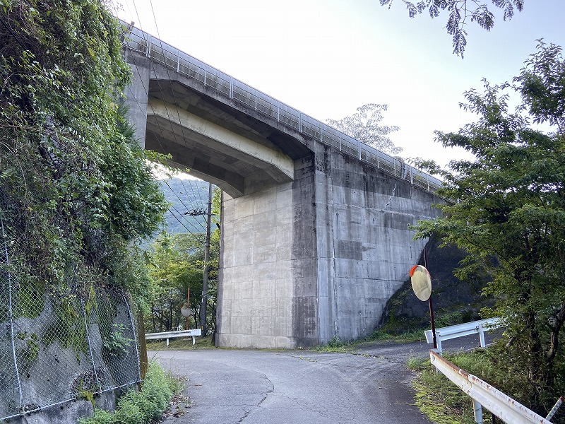 九州自然歩道 54日目 清流川辺川を眺めながら子守唄の里へ 熊本県八代市泉町仁田尾(五家荘)~球磨郡五木村頭地 2020年9月27日 - 九州 ...