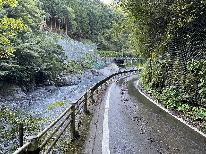 九州自然歩道 54日目 清流川辺川を眺めながら子守唄の里へ 熊本県八代市泉町仁田尾（五家荘）～球磨郡五木村頭地 2020年9月27日 - 九州 ...