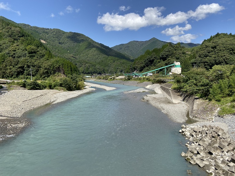 九州自然歩道 54日目 清流川辺川を眺めながら子守唄の里へ 熊本県八代市泉町仁田尾（五家荘）～球磨郡五木村頭地 2020年9月27日 - 九州 ...