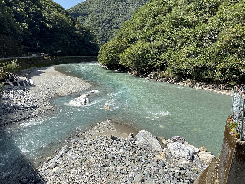 九州自然歩道 54日目 清流川辺川を眺めながら子守唄の里へ 熊本県八代市泉町仁田尾（五家荘）～球磨郡五木村頭地 2020年9月27日 - 九州 ...