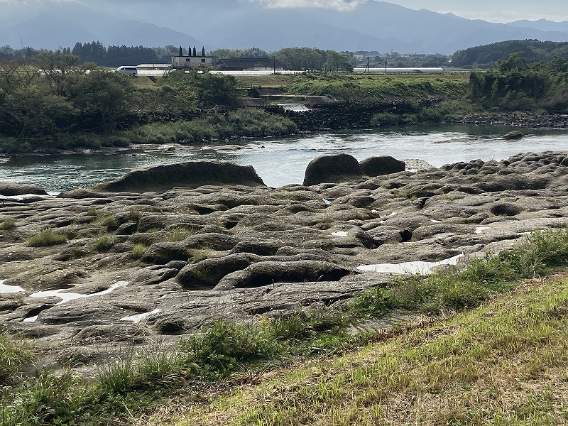 2020年10月18日 九州自然歩道 58日目 熊本県球磨郡多良木町ブルートレインたらぎ~人吉市人吉橋 - とりあえず、歩くか。晴れた日は星空 ...