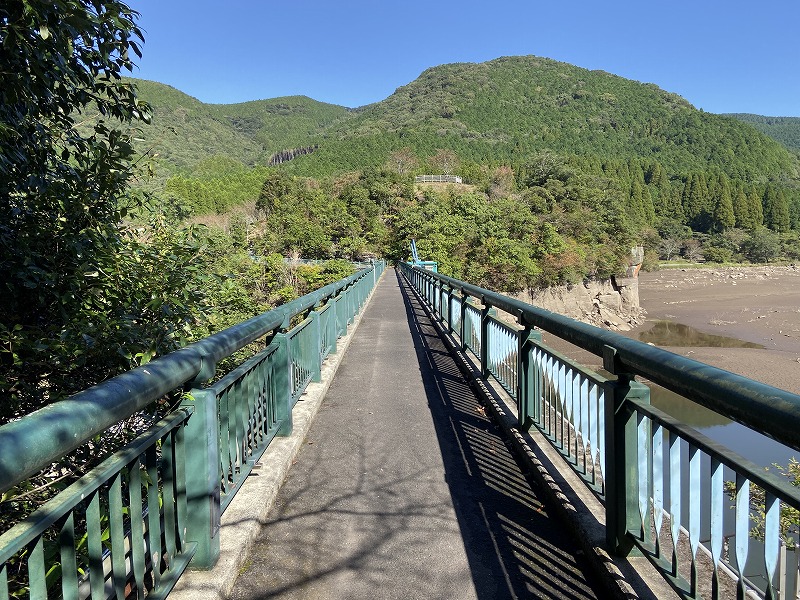 2020年10月25日 九州自然歩道 60日目 鹿児島県伊佐市大口笹野久七峠～伊佐市大口里 大口盆地には稲わらロールが似合う - とりあえず ...