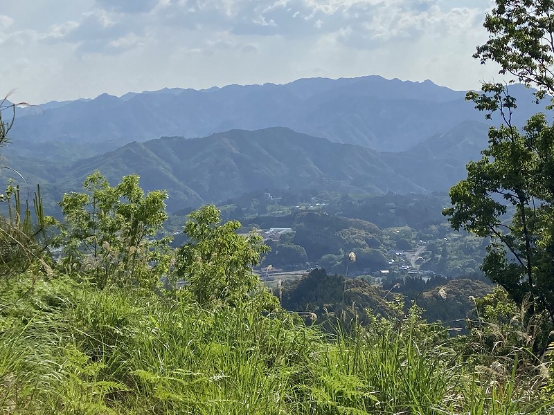 九州自然歩道 100日目 九州山地のだいたい快適な山道を宇納間地蔵尊まで歩く 宮崎県東臼杵郡美郷町西郷田代~東臼杵郡美郷町北郷宇納間 2021 ...