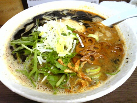 満力　黒玉ラーメン