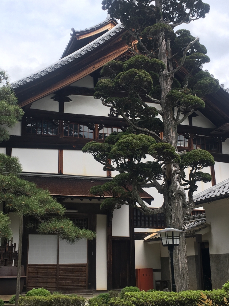 f:id:necotora55:20170507105222j:plain f:id:necotora55:20170507105222j:plain
