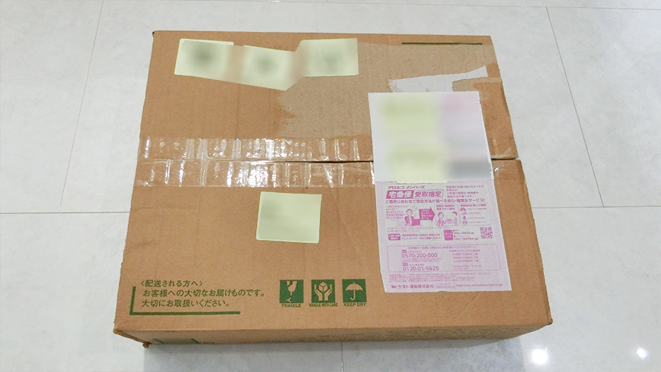 未使用、数カ所シミ？あり、タグなし。プロフ必須、必ずコメント返信より 嘘の表記は許せない！ メルカリで商品の状態：「未使用に近い