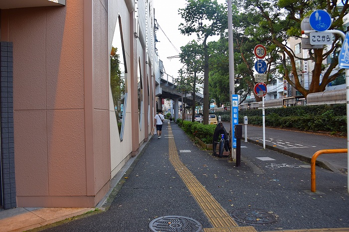 今では珍しい八角形の聖堂 カトリック藤沢教会 に行ってきた 社内ニートが巡る全国旅日記