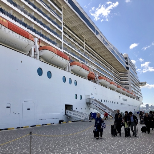 下船した釜山港