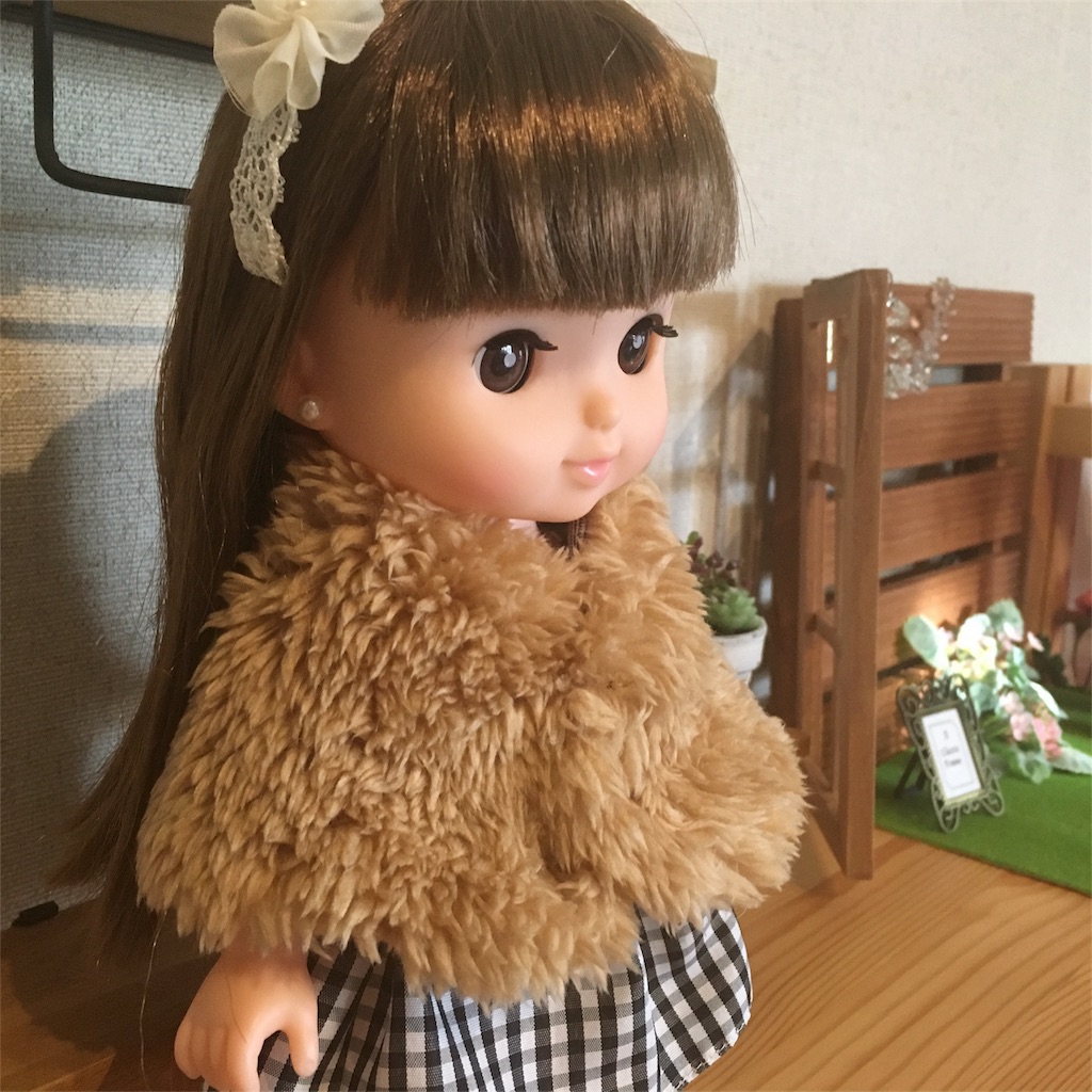 お買物 ソランちゃんのイヤリング ピアス風 にセリアのラインストーンシールがぴったり ネコヒゲノオト