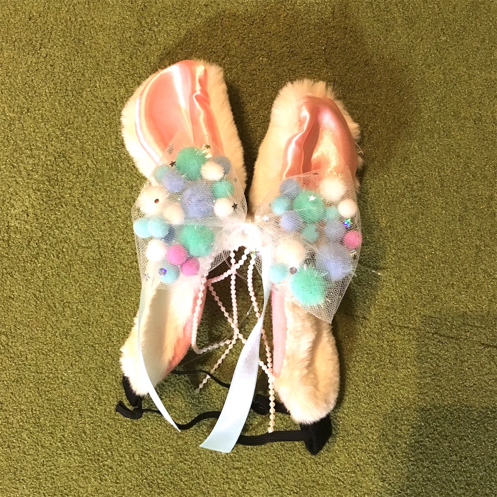 お製作 うさみみデコレーション イースターにむけて うさみみの飾りを手作り ネコヒゲノオト