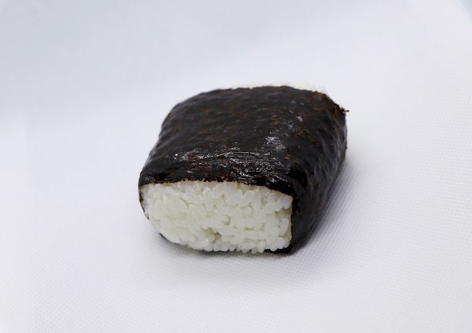 ファミマの 焼さばおにぎり がコンビニ史上最強のおにぎりだ モノ好き 飯好きlife