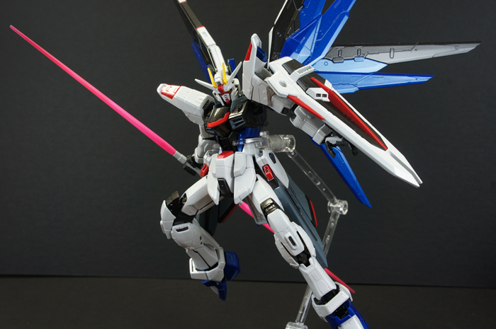 RG フリーダムガンダム (塗装完成) - 天丼のプラモブログ
