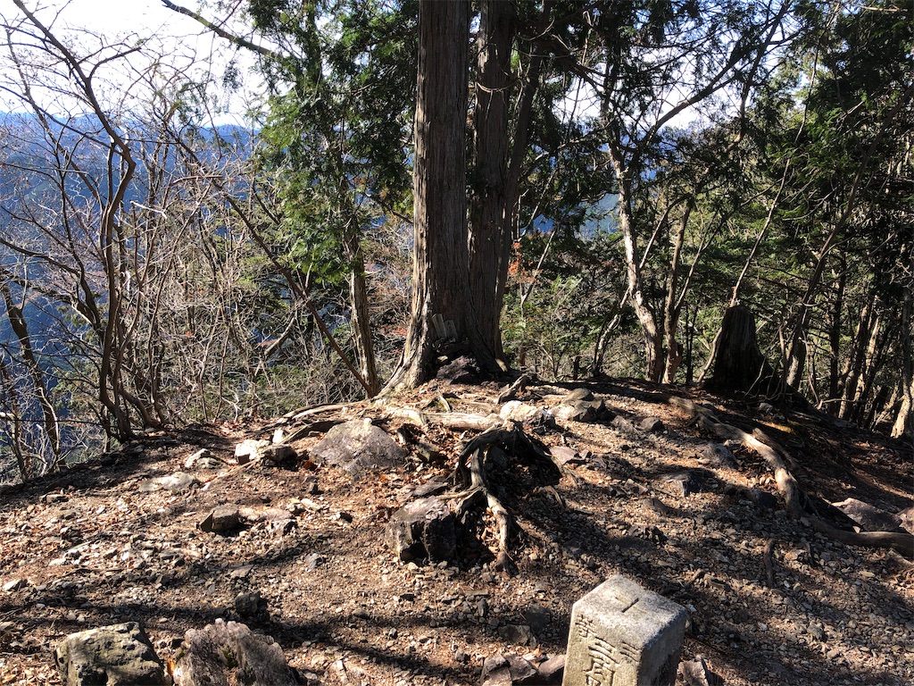 石裂山山頂