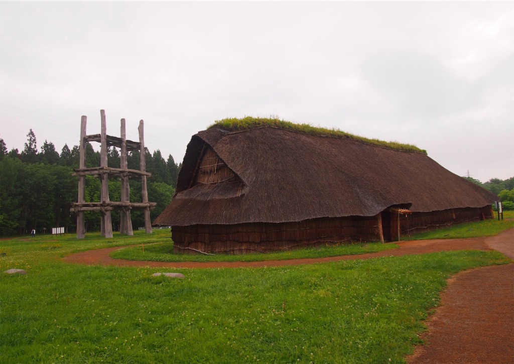 櫓とロングハウス
