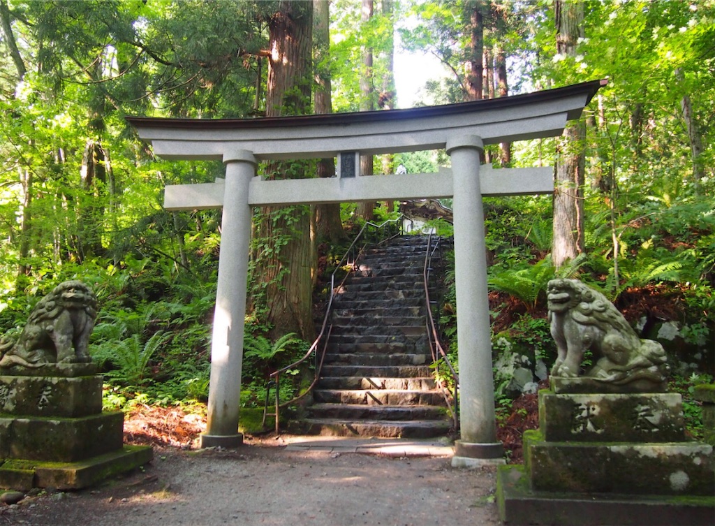 奥の鳥居