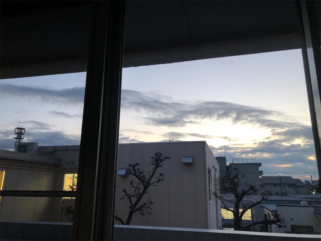今朝の龍のような雲。