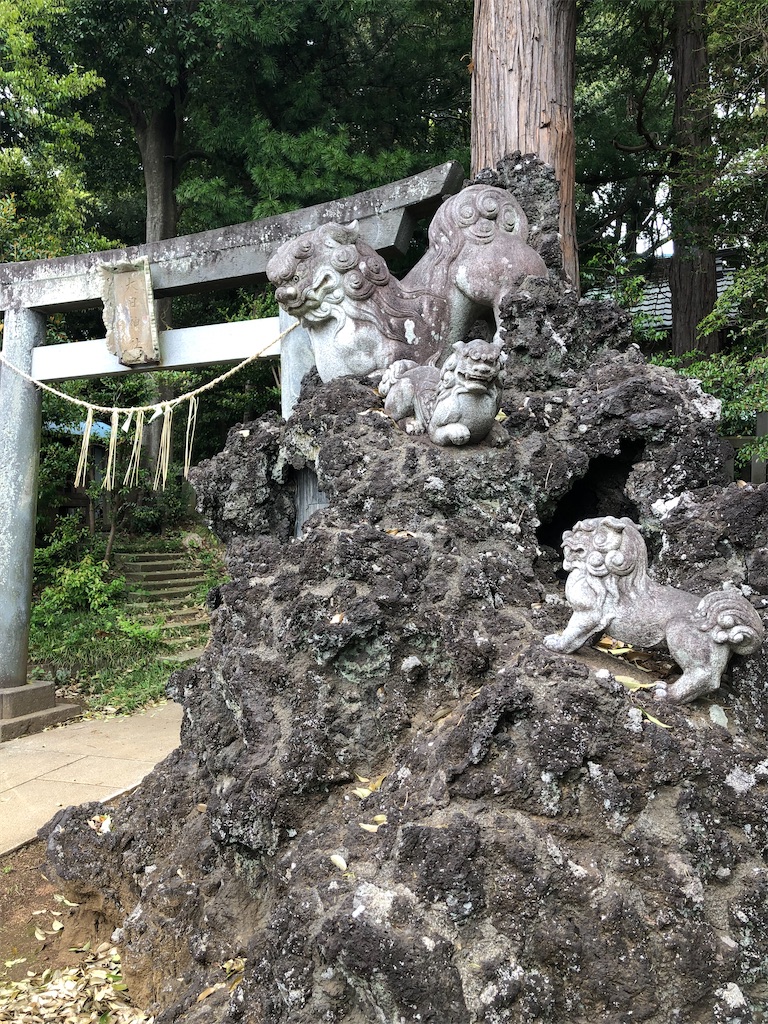 獅子の狛犬