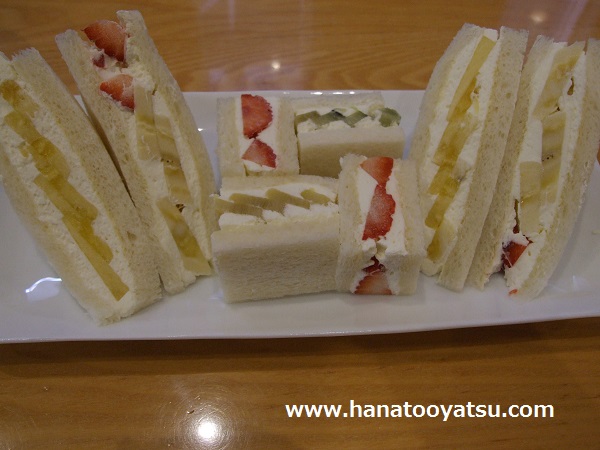 f:id:nekotohina:20180830134212j:plain