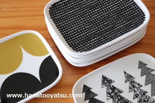 マリメッコのかわいいスクエアプレート。 - 北欧食器と暮らす