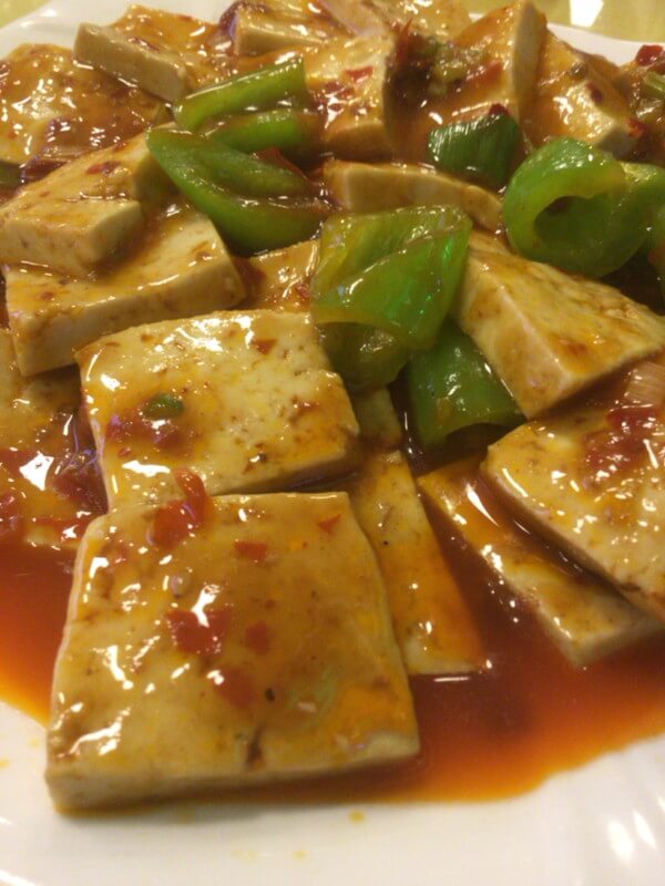 f:id:nekoyamachan:20171101134535j:plain 夜の市内で楽しむ、美味しい中華料理店