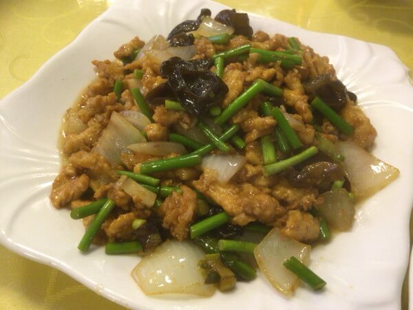 f:id:nekoyamachan:20171101134538j:plain 夜の市内で楽しむ、美味しい中華料理店