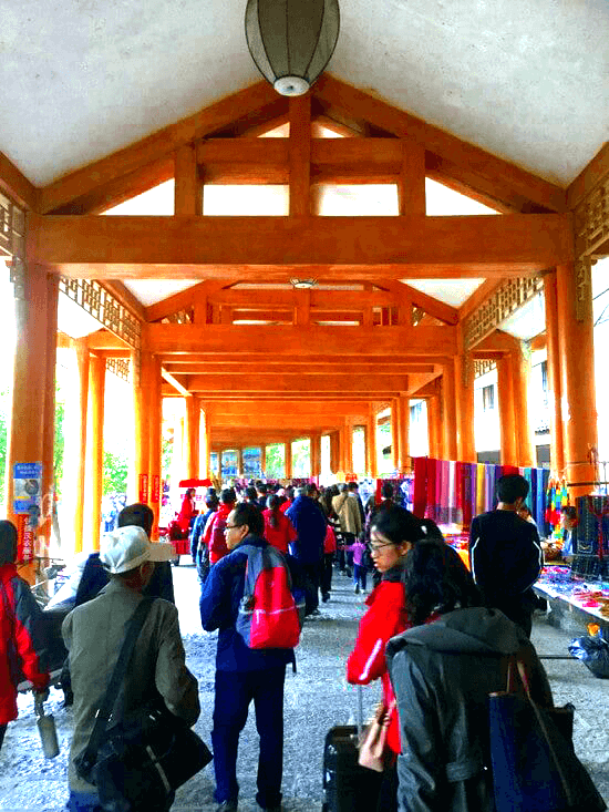 桂林市陽朔のお土産店 桂林市陽朔のお土産店