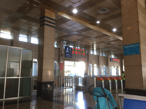 桂林駅のナイスな果物屋 桂林駅のナイスな果物屋