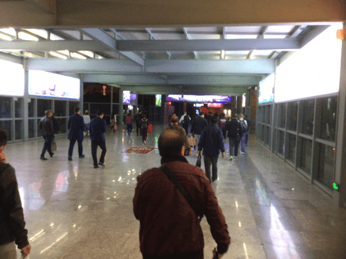 懐化南の駅構内 懐化南の駅構内