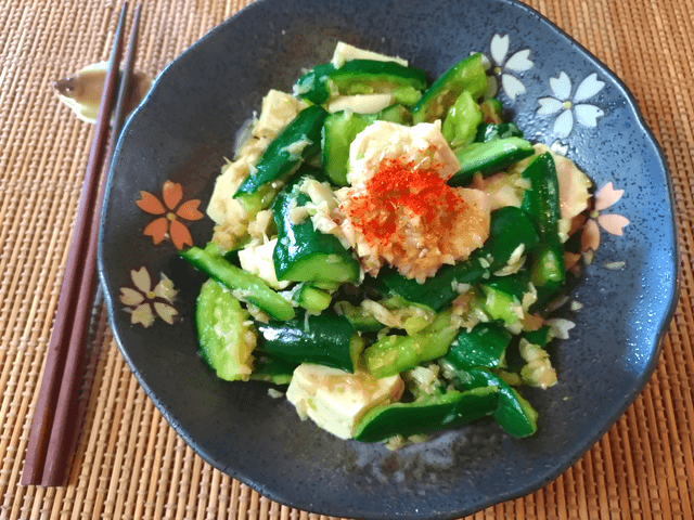 青臭さ激減の葱ガーリック山椒叩き豆腐胡瓜(糖質6.3g)