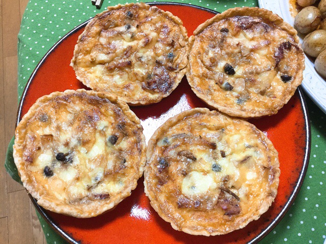 f:id:nekozanaruri:20181225012044j:plain