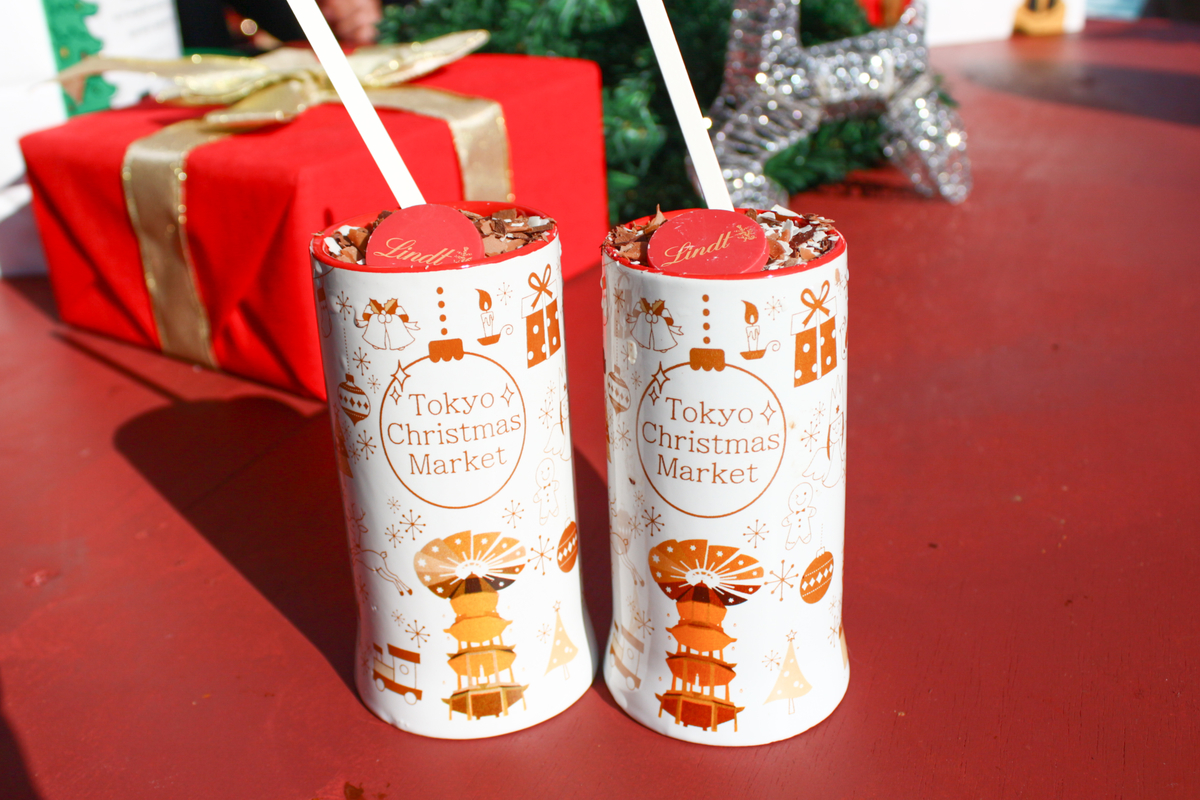 日比谷公園 東京クリスマスマーケット リンツのホットドリンク、メルティホットチョコレート