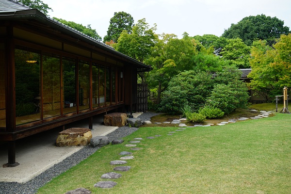好古園の茶室・双樹庵