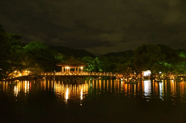 なら燈花会|浮見堂会場