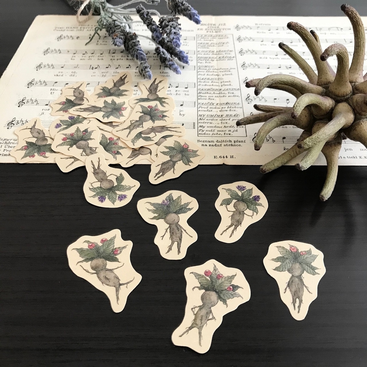 f:id:nemunoki-letter:20200525121440j:plain f:id:nemunoki-letter:20200525121440j:plain