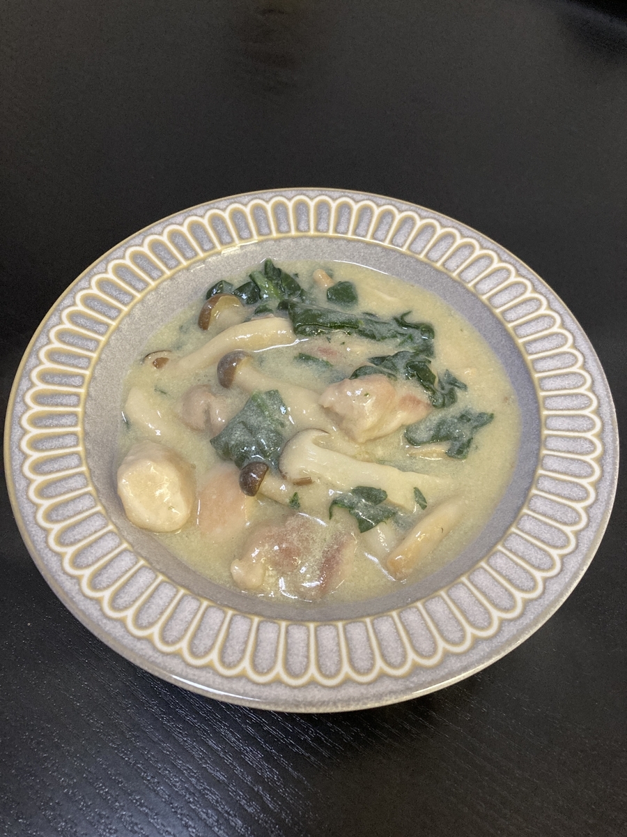 ほうれん草と鶏肉の豆乳クリーム煮