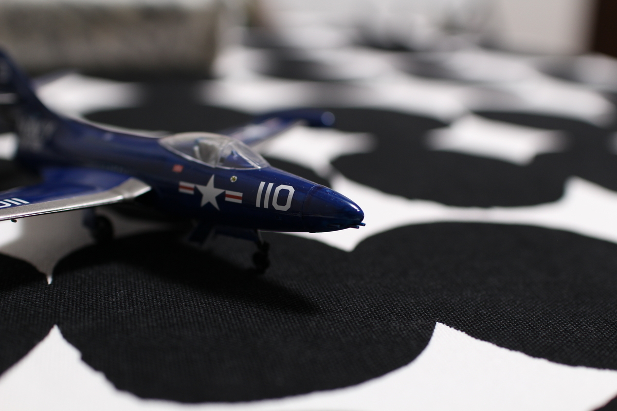 ハセガワ 1/72 アメリカ海軍 F9F-2 パンサー プラモデル B12 6g7v4d0 Amazon.com: Hasegawa 1:72 Scale F9F-2 Panther Model Kit