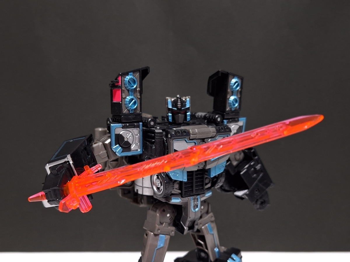 ヘッドマスターに進化した暗黒司令官【TF40周年祭】 - アナザー