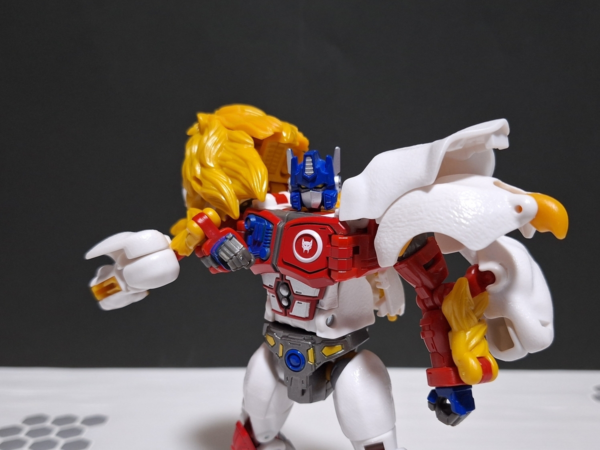 帰還！伝説の白いライオン【TF40周年祭】 - アナザーネメシスMkⅡ.net