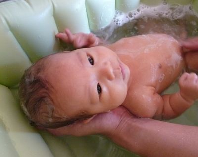 赤ちゃんの沐浴