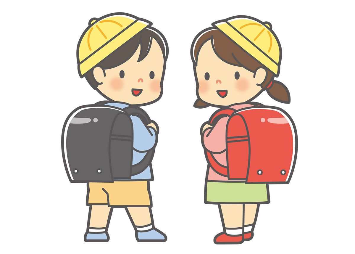 ランドセルを背負う子供たち
