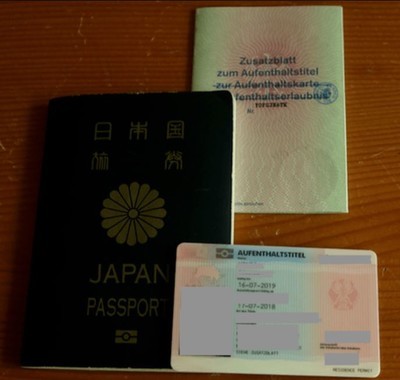 f:id:neyukix:20190416224113j:plain ドイツで配偶者ビザ取得時にもらうドイツのID