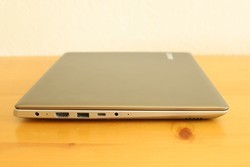 f:id:neyukix:20190515163816j:plain Lenovo ideapad 320sは薄い・軽い
